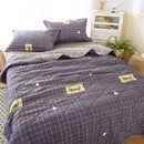 GobekUsa Daisy Print Quilted Summer Quilt Set in Soft Breathable Fabric