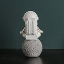 GobekUsa Electroplated Golden Astronaut Figurines, Creative Home Decor & Gifts