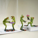 GobekUsa Funny Frog Couple Resin Decor | Wedding Gift | Valentine's Day Ornament