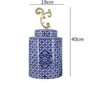 GobekUsa Blue & White Porcelain Covered Vase Jar: Retro Chinese Home Decor Flower Arrangement & Organization