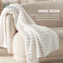 GobekUsa Fuzzy Super Soft Flannel Throw Blanket - Luxe Plush Blanket for Sofa, Bed