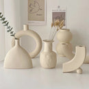GobekUsa Ceramic Art Vase: Modern, Simple, & Elegant Home Décor Ornaments for Living Room & Bedroom