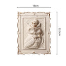 GobekUsa Earl Cat Resin Pendant Wall Decoration Frame for a Whimsical Touch.
