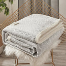 GobekUsa Coral Fleece Flannel Blanket: Cozy Single/Queen Size Little Quilt - Winter Office/Dorm Warmth