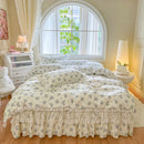 GobekUsa French Lace Ruffles Seersucker Bed Set: 4Pcs Princess Bedding Quilt Cover