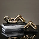 GobekUsa Golden Chain Skeleton Lock Home Decoration Figurine