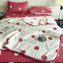 GobekUsa Cool Feeling Silky Summer Comforter & Latex Fitted Sheet Set