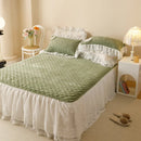 GobekUsa Luxe Carved Velvet Lace Ruffles Bedding Set with Quilted Bed Skirt