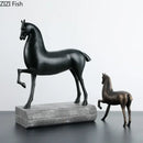 GobekUsa Black Horse Sculpture Desk Decoration - Modern Minimalist Room Decor