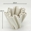 GobekUsa Bud Shape Ceramic Vase Floral Arrangement Desk Decor Modern Artificial Flowers