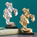 GobekUsa 26cm Resin Kissing Couple Figurines - Valentine's Day Decor & Gift