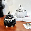 GobekUsa Duck Shaped Ceramic Ashtray with Lid - Windproof Smoking Accessories