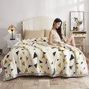 GobekUsa Double Layer Raschel Blankets: Soft Faux Fur Mink Throw for Beds