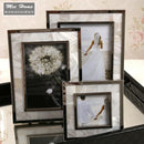 GobekUsa Golden Alloy Shell Photo Frame - Family Portrait Nightstand Desk Decoration