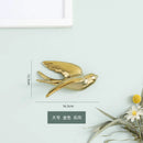 GobekUsa Golden Bird Swallow Sculpture Wall Decor Three-dimensional Handicrafts