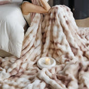 GobekUsa Cozy Fleece Throws - Soft Plaid Blankets for Warmth and Comfort