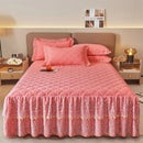 GobekUsa Cotton Lace Ruffles Quilted Bed Skirt Set with Pillowcases