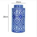 GobekUsa Chinese Retro Ceramics Golden Vase with Cover for Home Décor and Organization