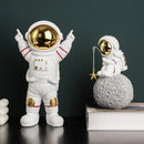 GobekUsa Electroplated Golden Astronaut Figurines, Creative Home Decor & Gifts