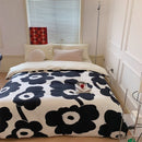 GobekUsa Large Flowers Print Cotton Satin Full Size Comforter Bedding Set