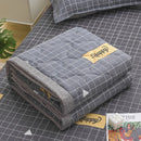 GobekUsa Daisy Print Quilt for Spring Summer, Queen Size, Mechanical Wash, Comfortable Blanket