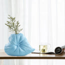 GobekUsa Fluffy Heart Vase: Ceramic Handicraft Home Decor Accessory