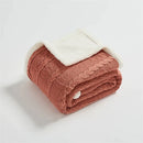 GobekUsa Cable Knit Sherpa Blanket - Nordic Elegance for Autumn & Winter