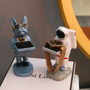 GobekUsa Cartoon Bear Watch Stand & Jewelry Storage Rack - Trendy Resin Ornaments & Celebration Gifts