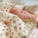 GobekUsa Cotton Flower Printed Comforter Set: Breathable Double-Layer Yarn, Soft Bedding for Girls