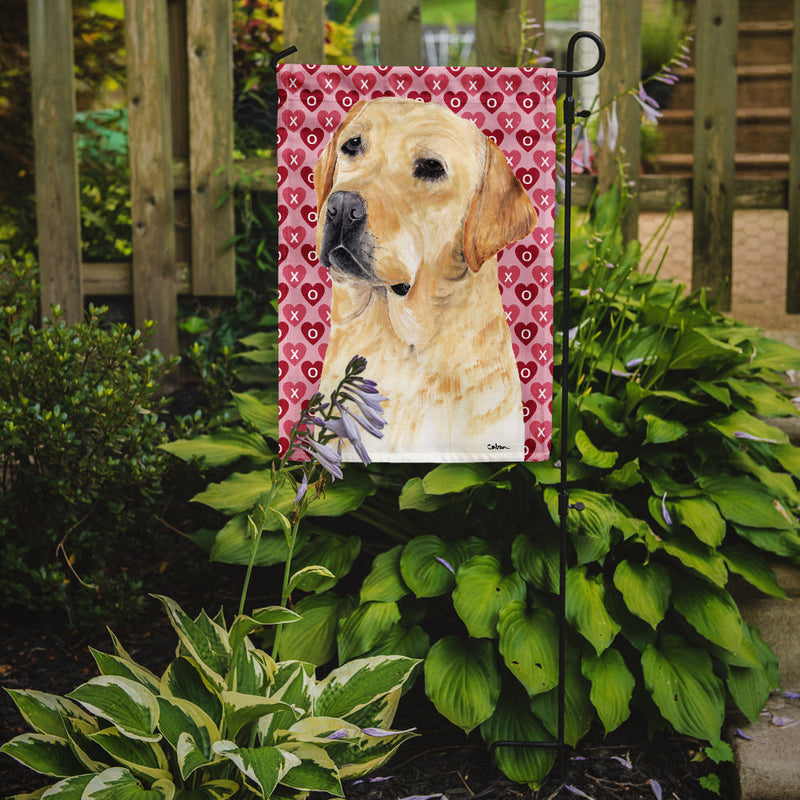 Labrador Yellow Hearts Love Valentine's Day Garden Flag – Decorative Outdoor Yard Flag