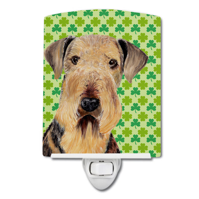 Airedale St. Patrick's Day Shamrock Portrait Ceramic Night Light SC9293CNL