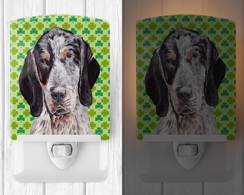 Blue Tick Coonhound Lucky Shamrock St. Patrick's Day Ceramic Night Light SC9721CNL