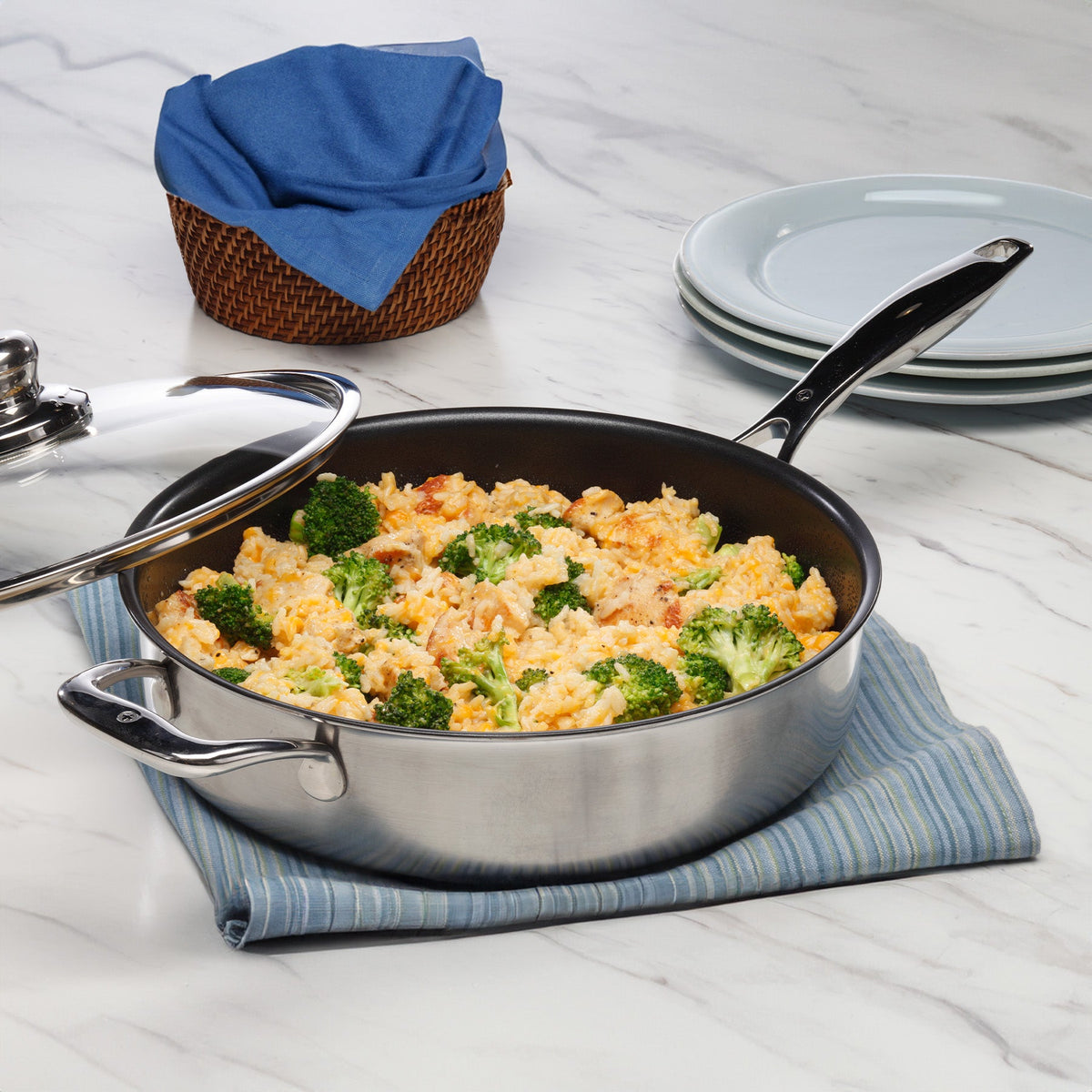 Nonstick Clad Saute Pan with Glass Lid - Induction, photo 2 of 5