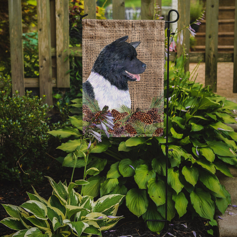 Akita Flag Garden Size