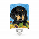 Gordon Setter in Summer Flowers Ceramic Night Light Compact, UL-Certified, Ideal for Bedroom, Bathroom, Nursery, Hallway, Kitchen, 6x4x3, Multicolor