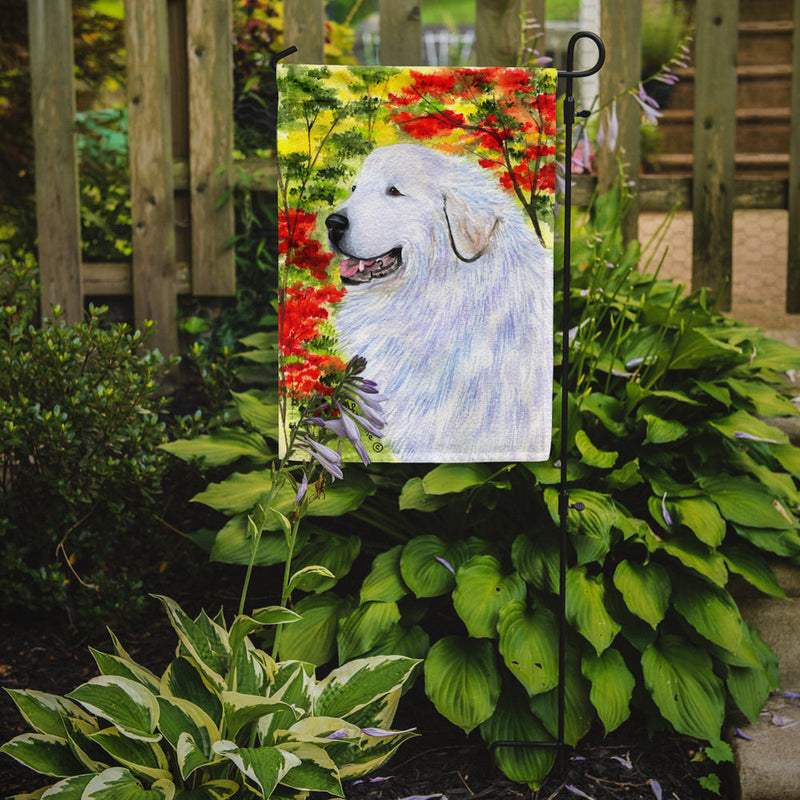 Great Pyrenees Flag Garden Size