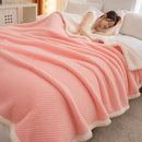 GobekUsa High-Density Plush Double-Layer Blanket - Multi-Functional and Cozy Warmth