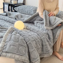 GobekUsa Cozy Jacquard Taffeta & Flannel Nap Blanket - Warm, Thick Comforter for Bedroom