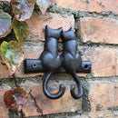 GobekUsa Cat Hook Hanging Shelf: Decorative Cast Iron Wall Coat Rack for Outdoor Decoration