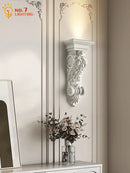 GobekUsa Cream Resin Wall Lamp LED E27 for Classical Living Spaces