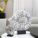 GobekUsa Circle Ornament Desk Decoration Resin Ring Statue Modern Crafts Decor