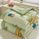 GobekUsa Cartoon Pattern Summer Comforter: Skin-Friendly Breathable Quilt for Kids & Adults