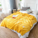 GobekUsa Cozy Hug Blanket - Soft Sweatshirt Throw for Sofa & Bed