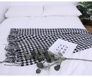 GobekUsa Houndstooth Throw Blanket