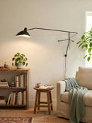 Spiral Mantis Arm Wall Lamp