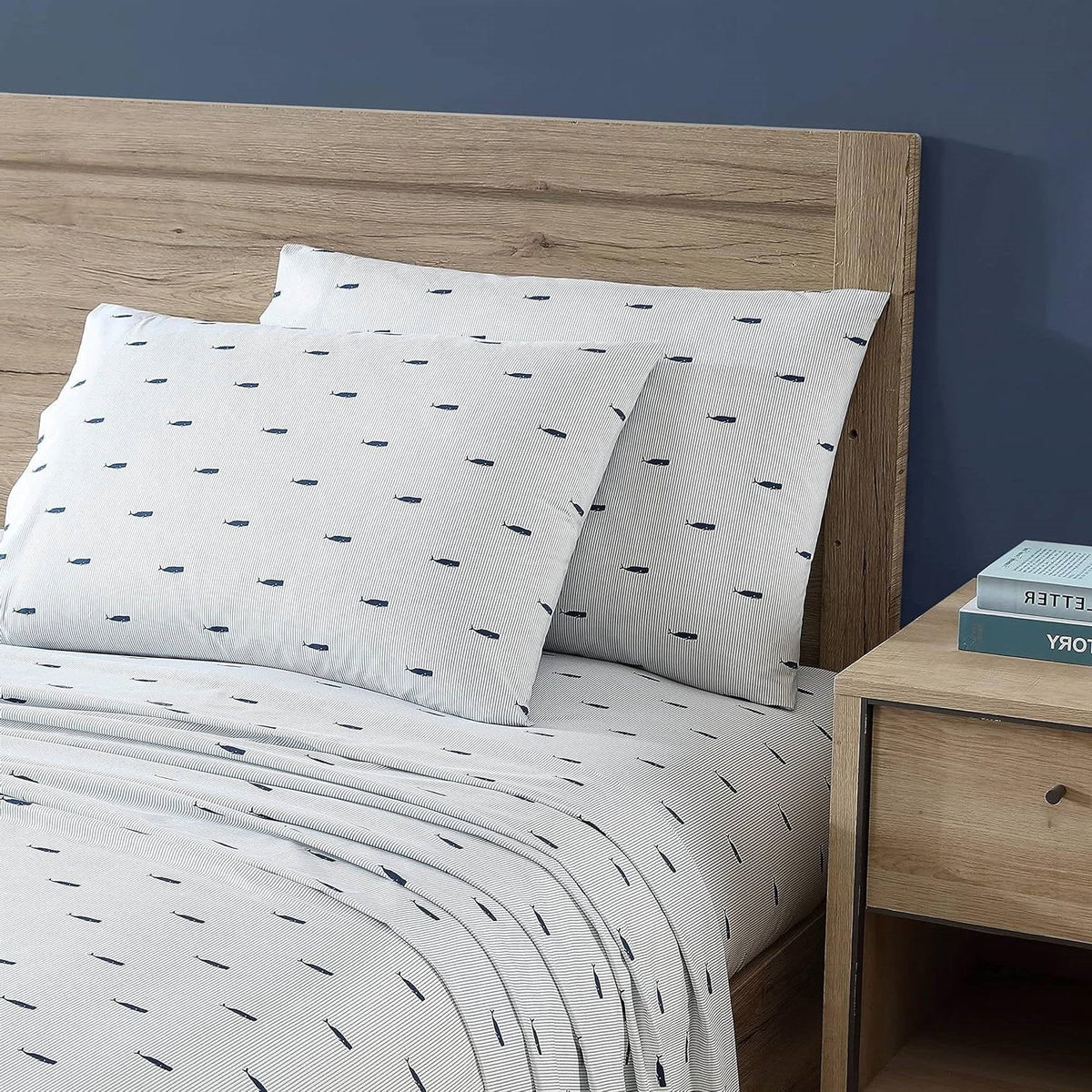 Twin size Coastal Beach 100-Percent Cotton Navy Blue White Stripe Sheet Set, photo 4 of 5