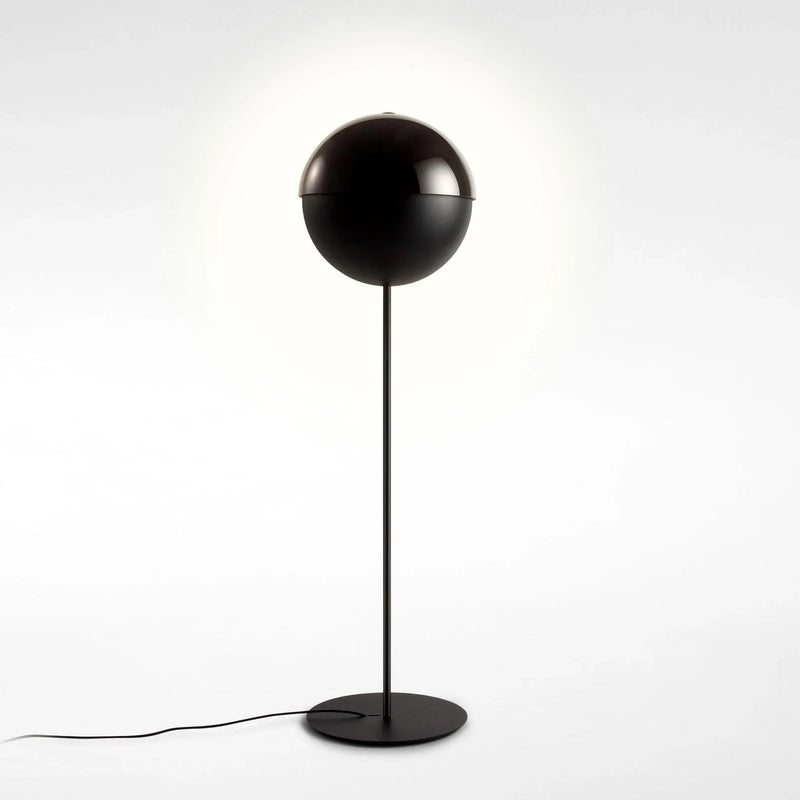 Theia Lamp, photo 5 of 18