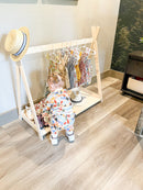 TILLY- Clothing Rack