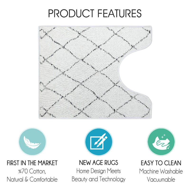 Moroccan Trellis Design U Shape Bathroom Rug | 20”x24" | Ivory
