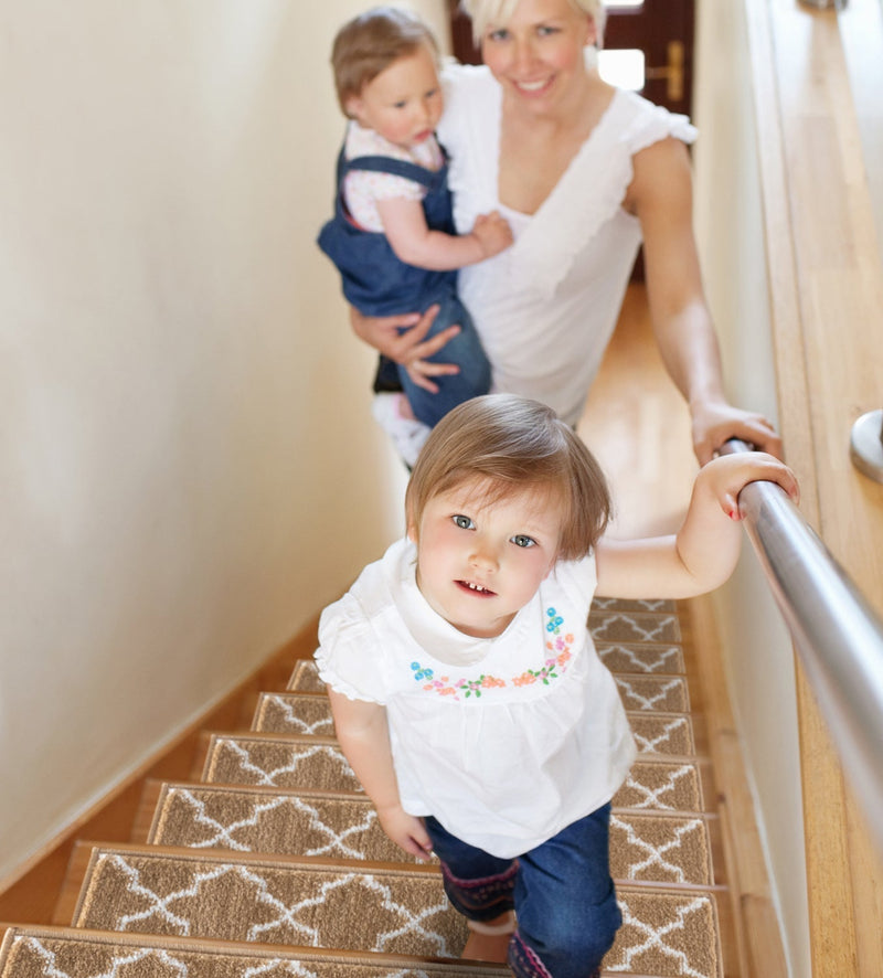 Stair Treads Rug 9"x28" Trellisville Collection | Beige & White